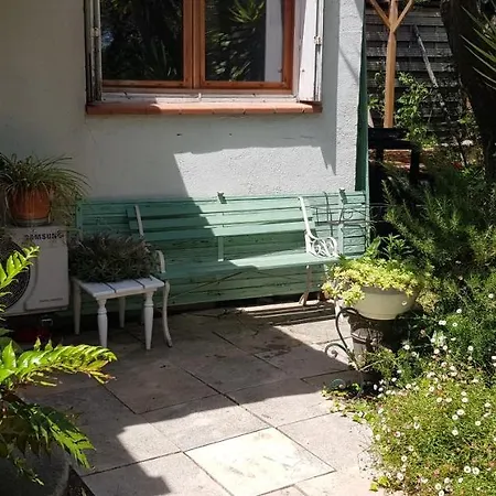 Petite Maison Avec Jardin Nyaraló